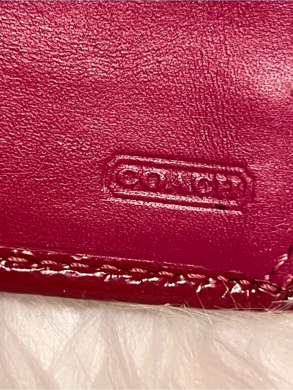 Coach Beige Signature Canvas Wallet with Red Patent Trim - Picture 10 of 12